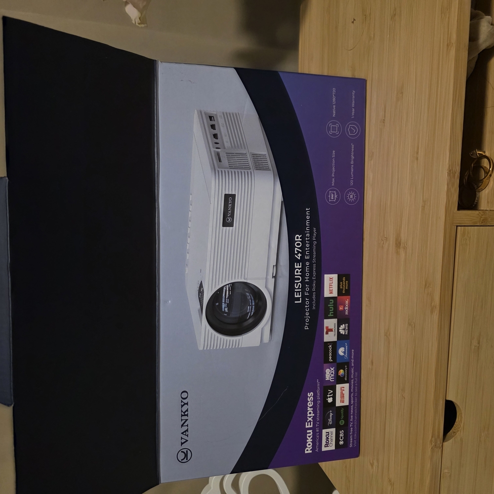 Vankyo Leisure 470R Projector - Black and Purple
